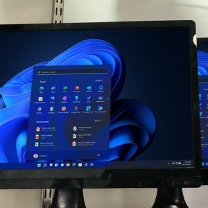 20" WIDE LED MONITOR USE